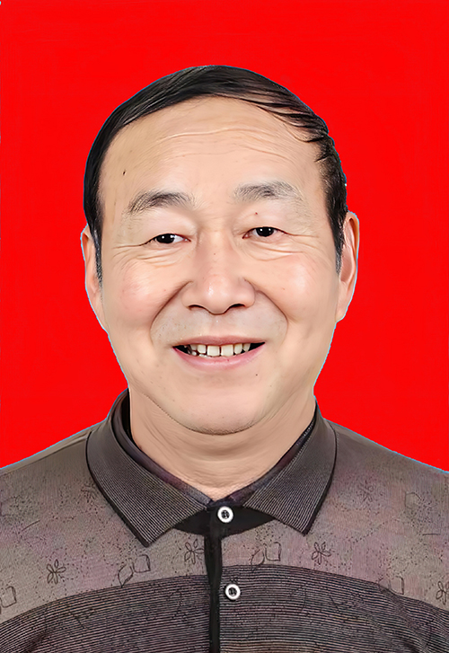朱紀青.jpg